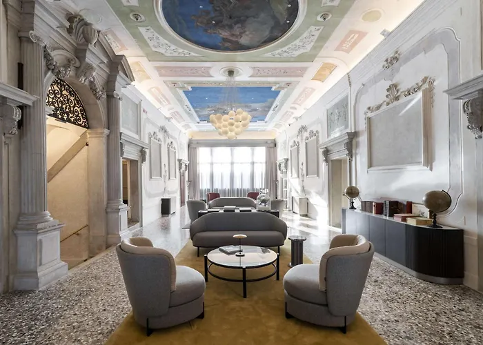 Radisson Collection Hotel, Palazzo Nani Venezia